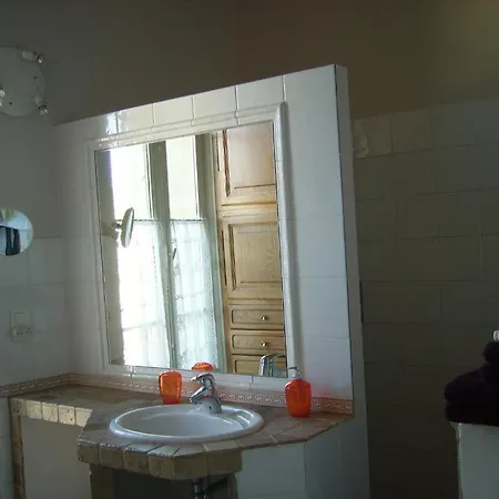 Couette-café La Demeure Aubais