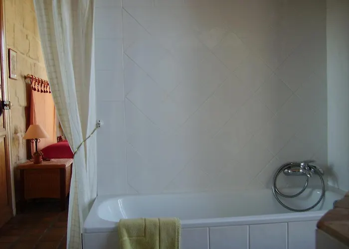 La Demeure Bed & Breakfast *